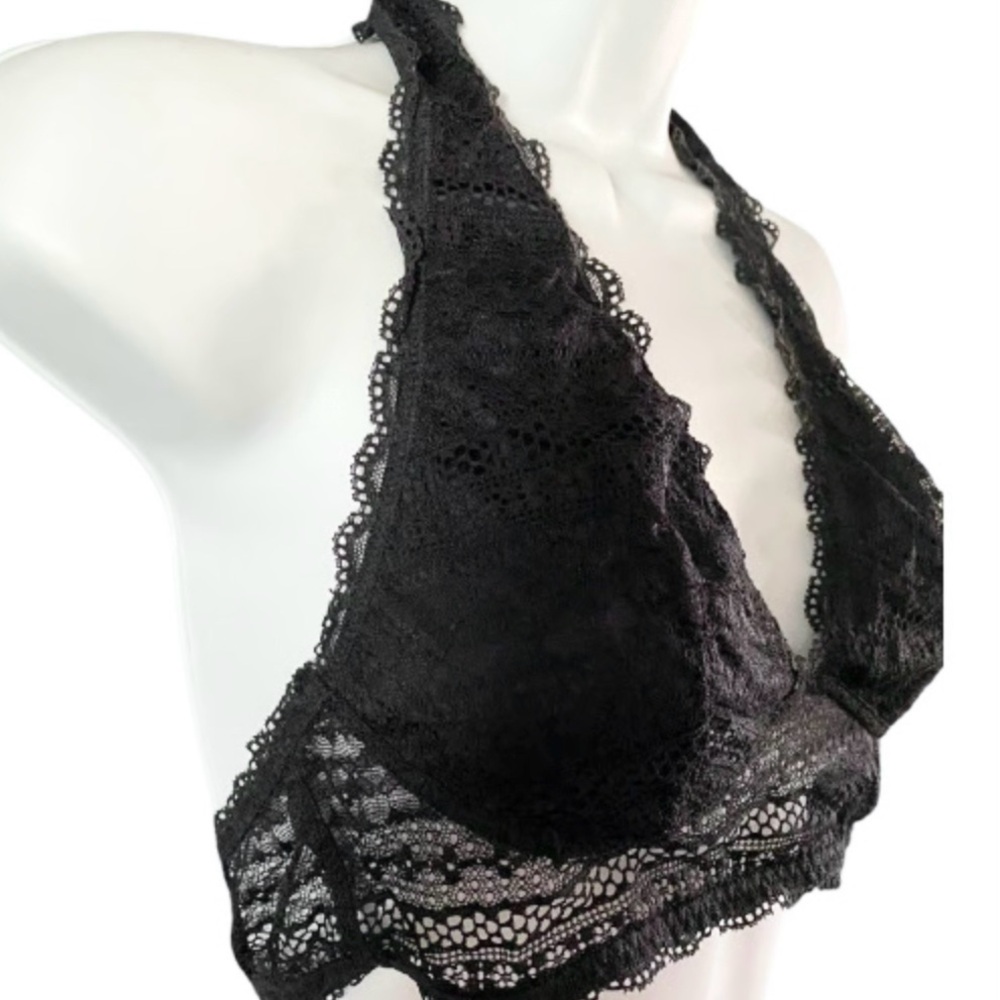 Victoria’s Secret Black Lace Halter Bralette S Romantic Goth Dark Coquette - Picture 5 of 8